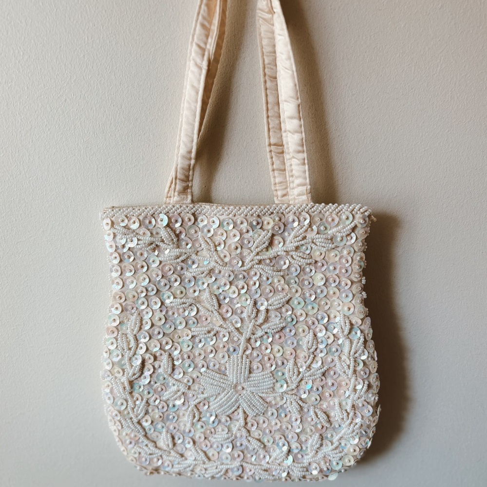 White/Pearl Sequin Mini Purse